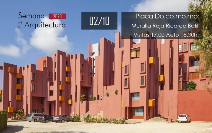 Colocación de placa do.co.mo.mo. Muralla Roja de Calpe. Visita guiada al complejo de la Manzanera + Acto homenaje